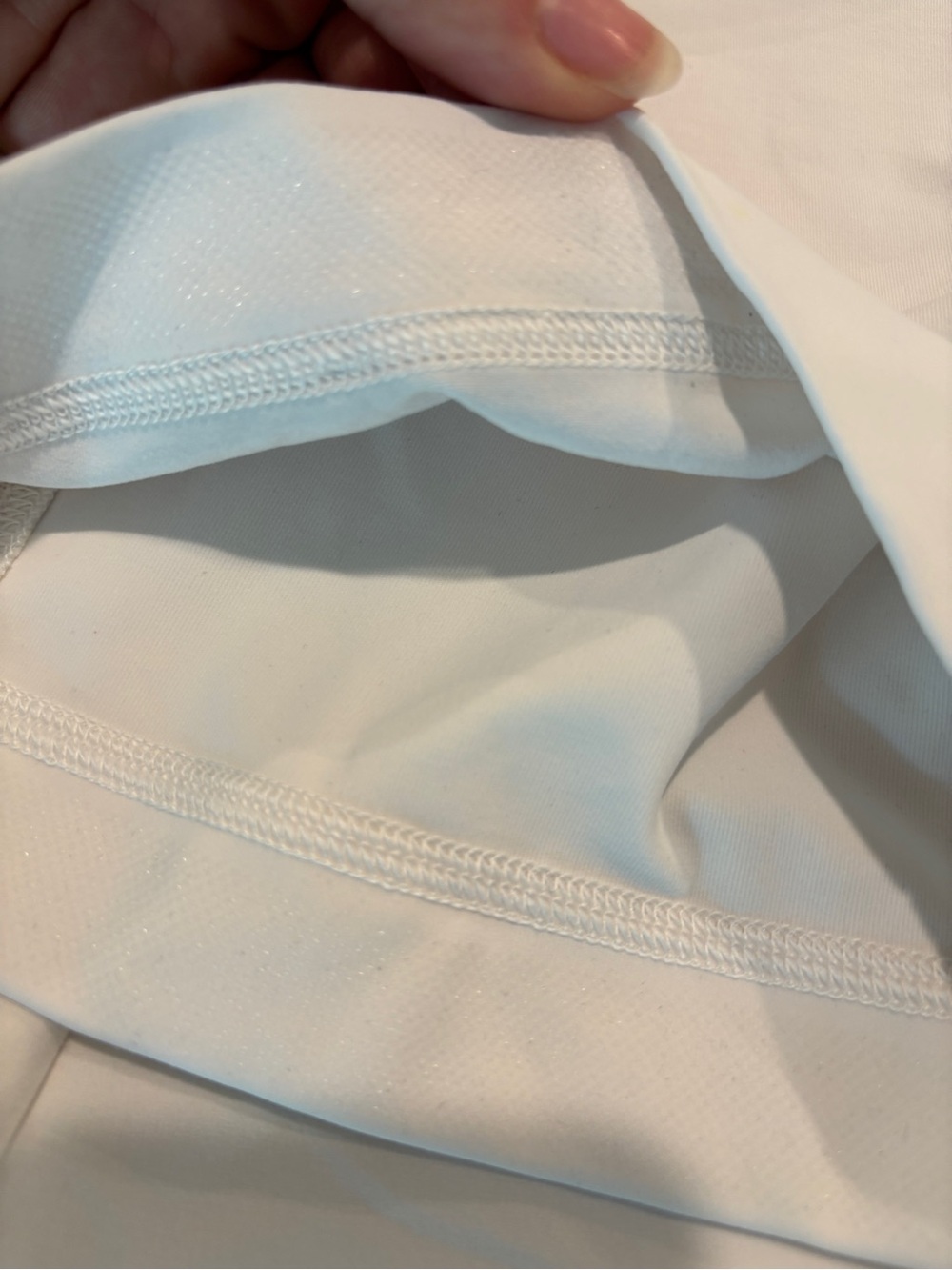 Lululemon White Athletic Skirt Skort Built-In Shorts Size 8 Like New - Picture 7 of 8